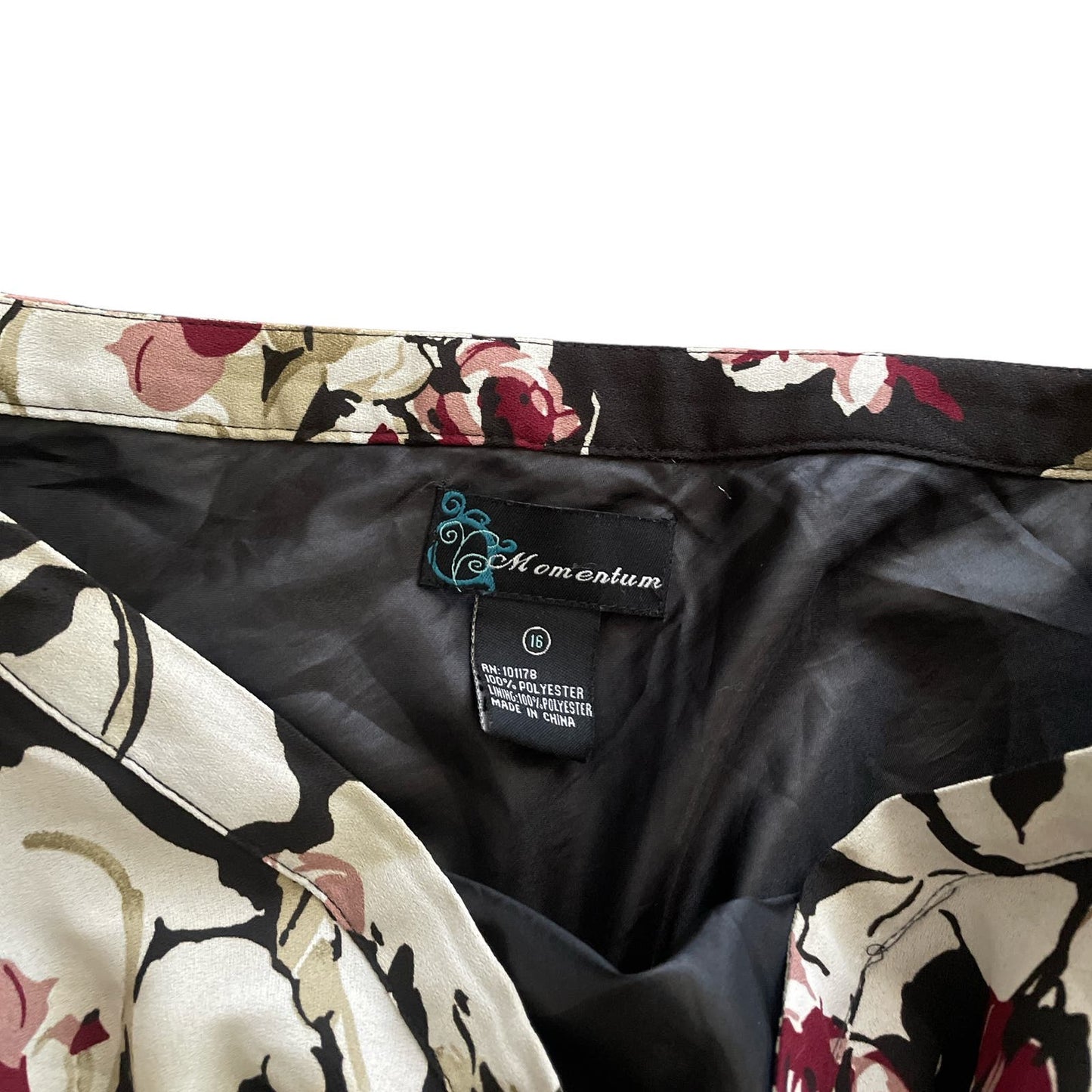 90s Black Floral Patterned Flutter Skirt 16