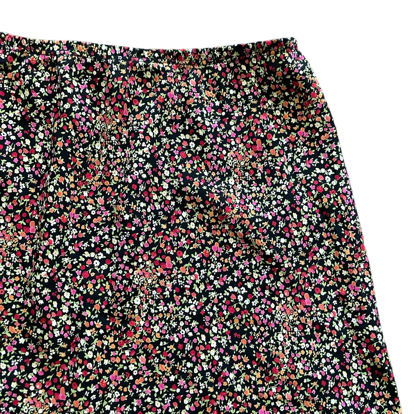 90s Black Ditsy Floral Knee Length Skirt L