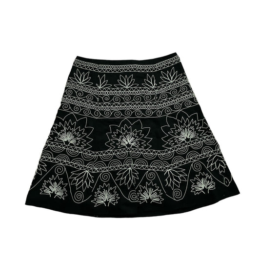 90s Black Cream Folk Embroidered A-line Skirt 10